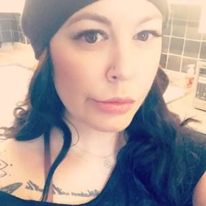 Meet your Posher, Lea